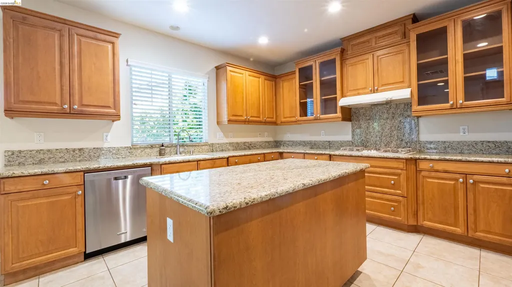 2012 Mint Drive Brentwood CA 94513
