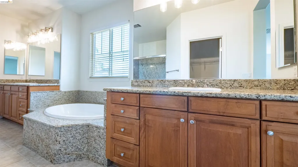 2012 Mint Drive Brentwood CA 94513