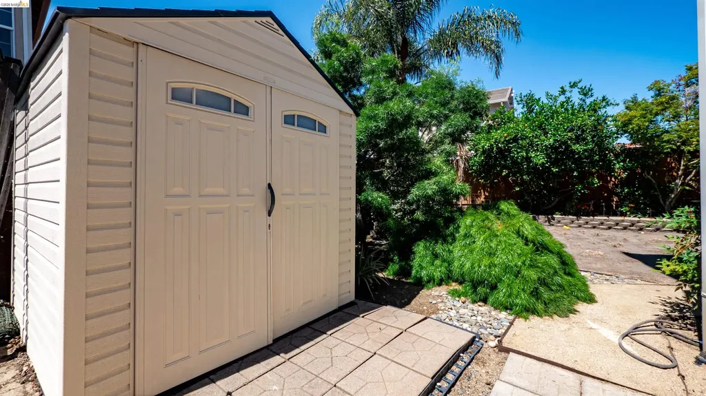2012 Mint Drive Brentwood CA 94513