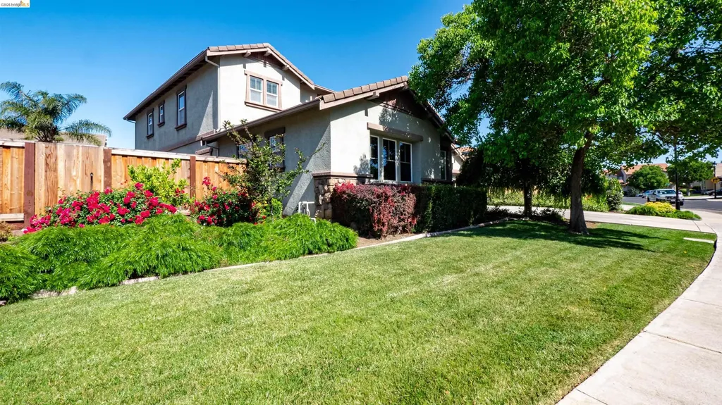 2012 Mint Drive Brentwood CA 94513