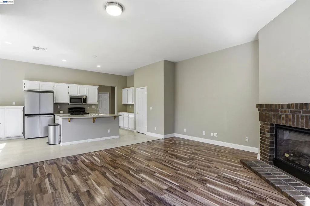 1016 Carpinteria Antioch CA 94509