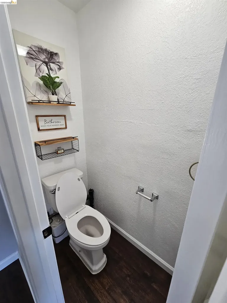 19375 Parsons Avenue Castro Valley CA 94546