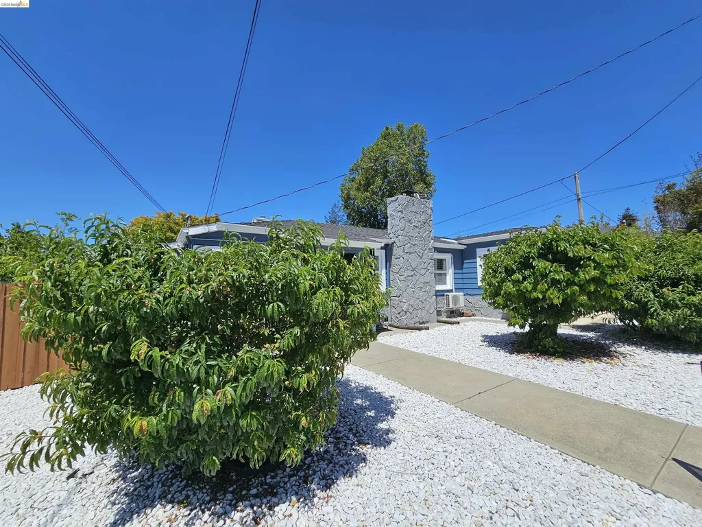 19375 Parsons Avenue Castro Valley CA 94546