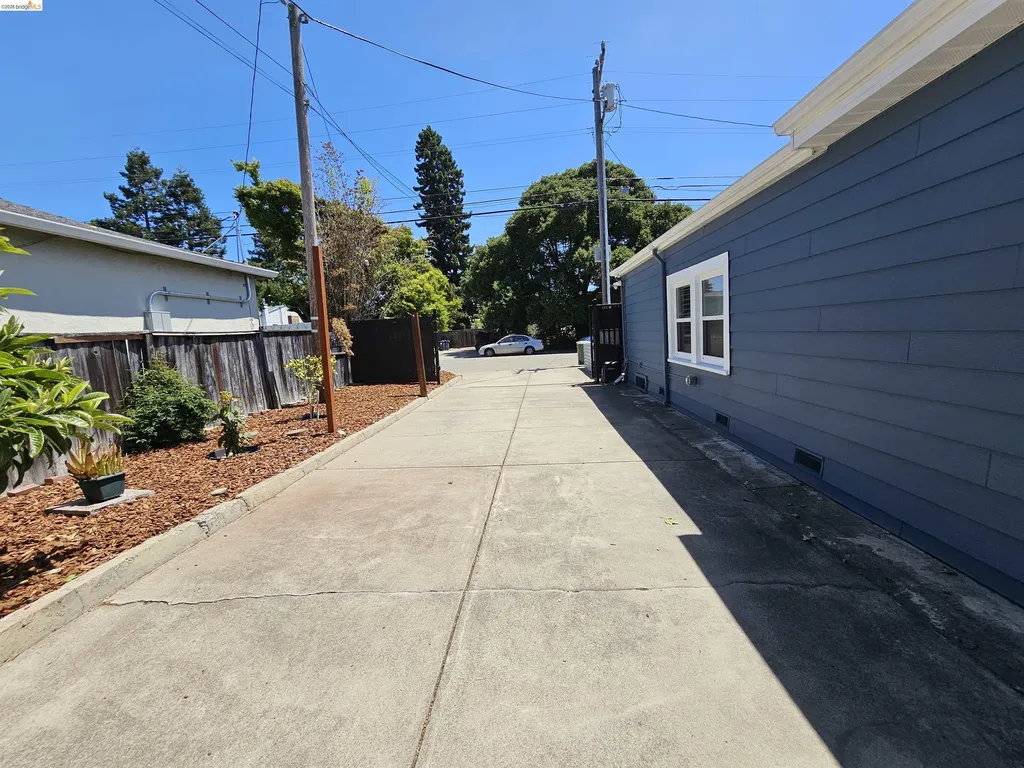 19375 Parsons Avenue Castro Valley CA 94546