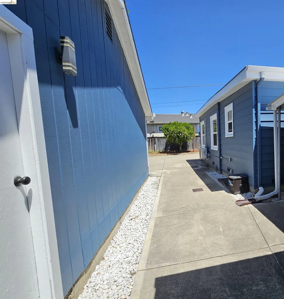 19375 Parsons Avenue Castro Valley CA 94546