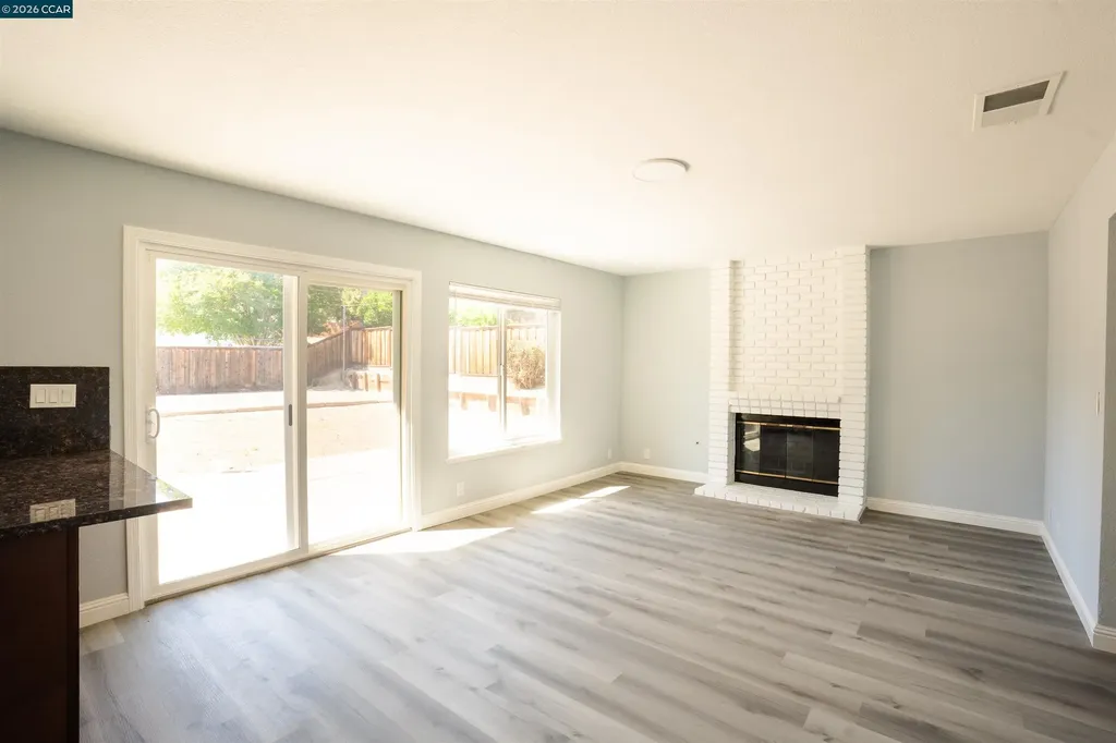 4437 Deerfield Drive Antioch CA 94531