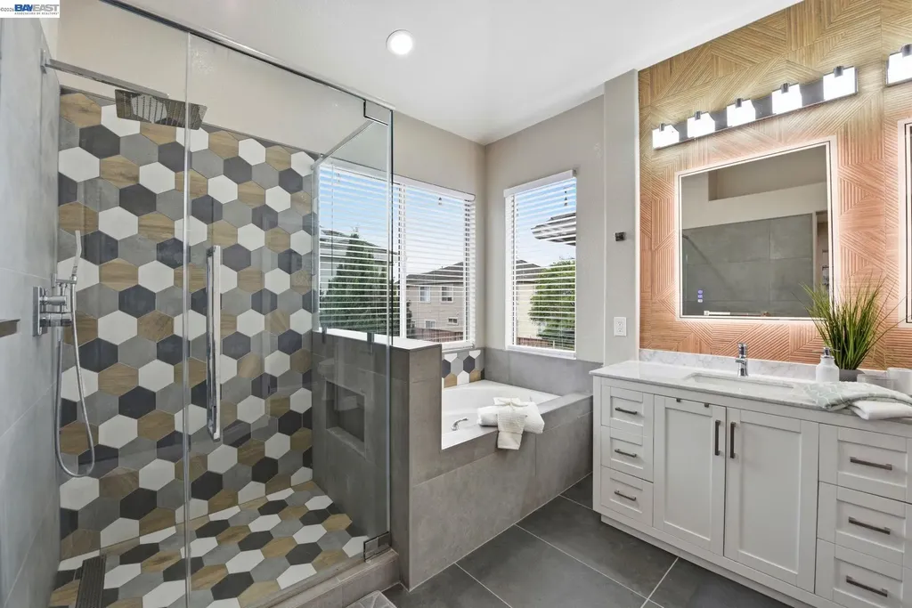 234 Bridgewater Road Hayward CA 94544