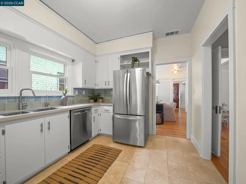 324 63rd Street Oakland CA 94618
