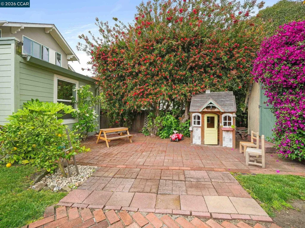 324 63rd Street Oakland CA 94618