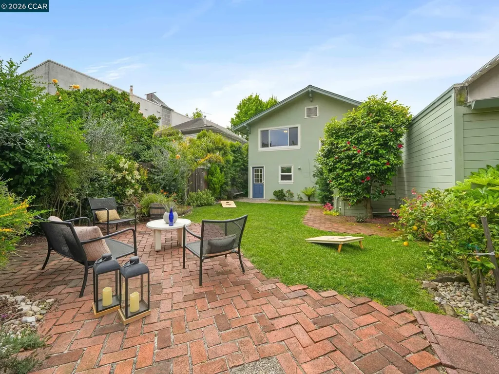 324 63rd Street Oakland CA 94618