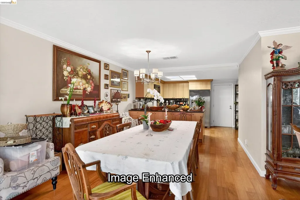 47 Turtle Creek Street Oakland CA 94605