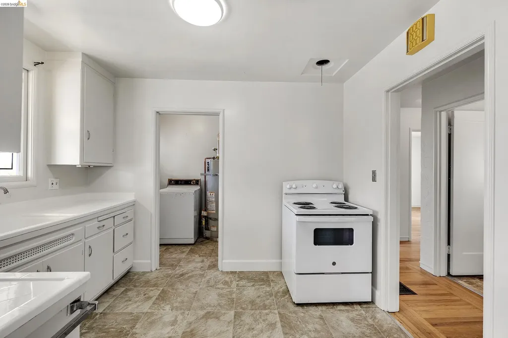 1673 Butte Street Richmond CA 94804