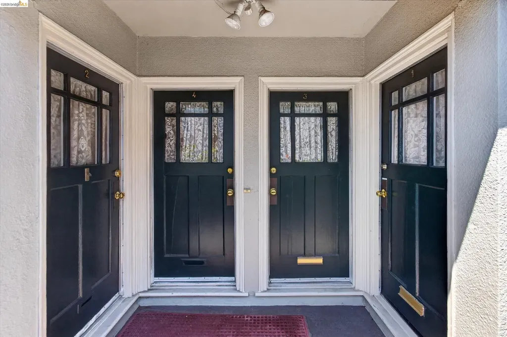 1239 Berkeley Way Berkeley CA 94702