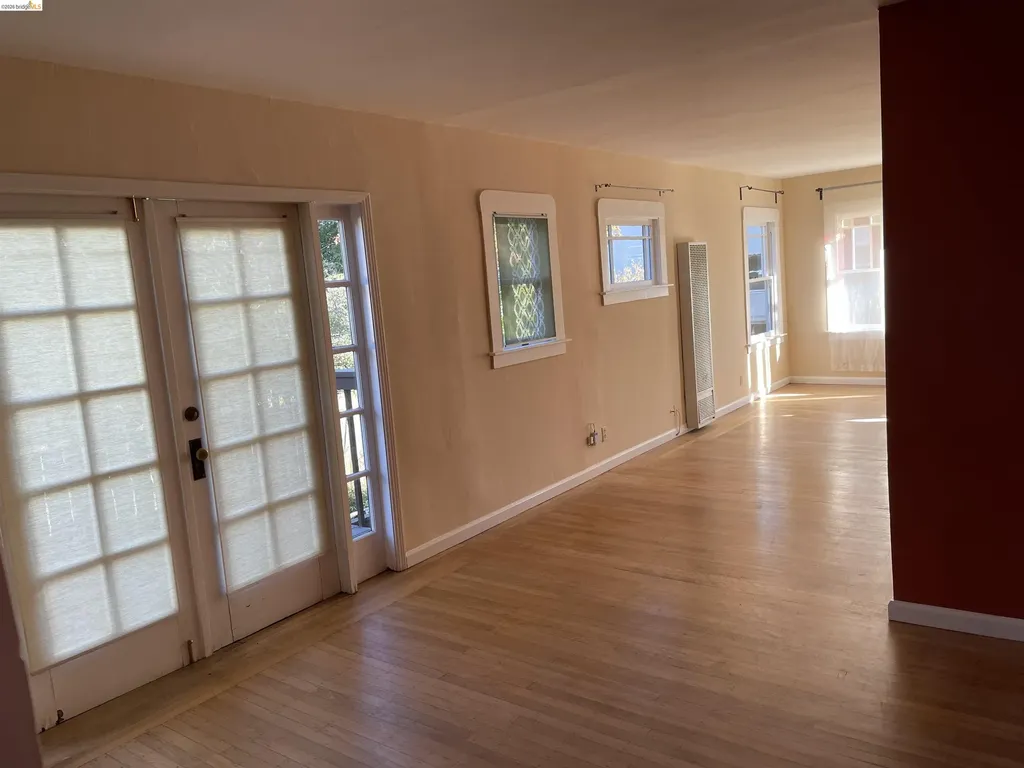 1239 Berkeley Way Berkeley CA 94702
