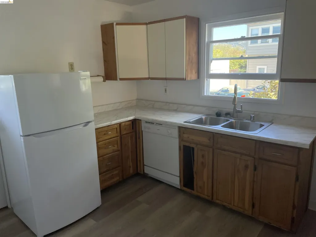 1239 Berkeley Way Berkeley CA 94702