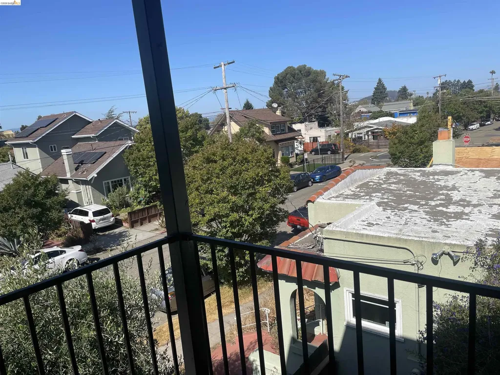 1239 Berkeley Way Berkeley CA 94702