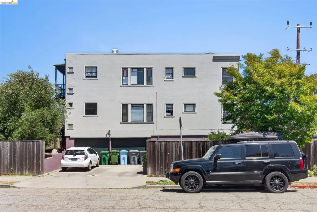 1239 Berkeley Way Berkeley CA 94702