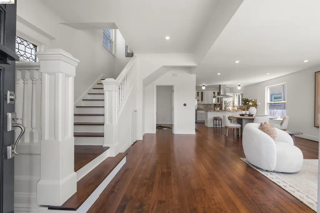 3306 West Street Oakland CA 94608