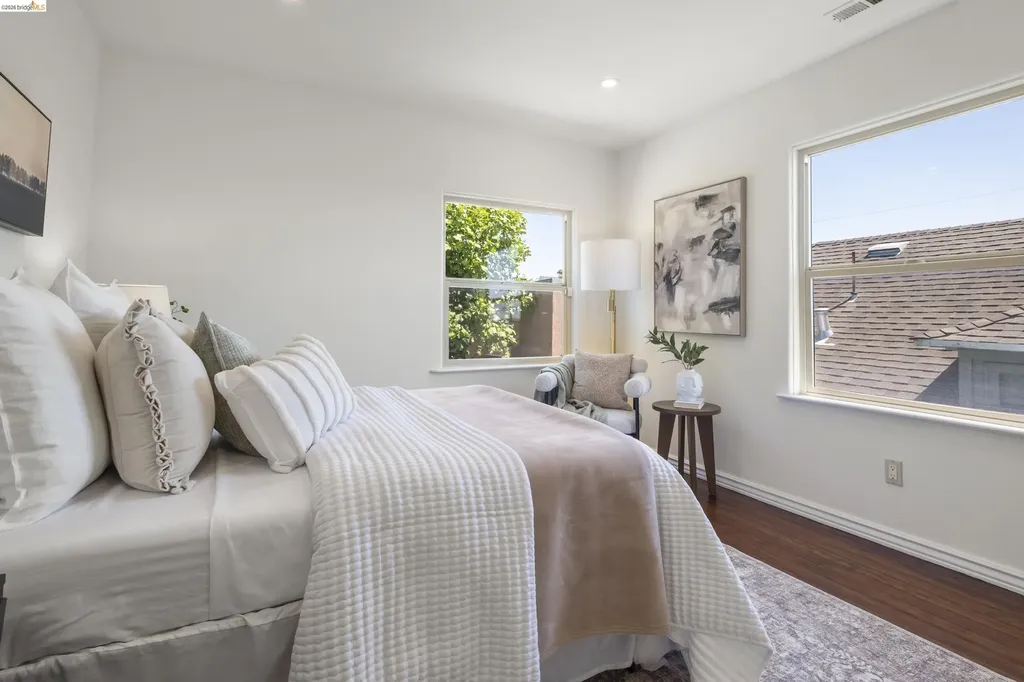 3306 West Street Oakland CA 94608