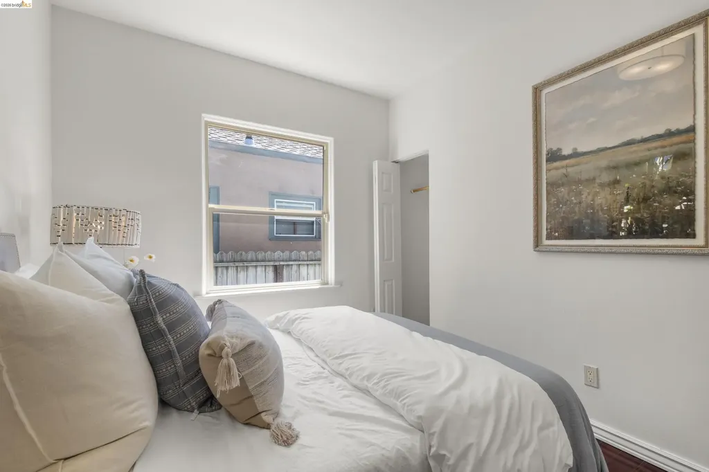 3306 West Street Oakland CA 94608