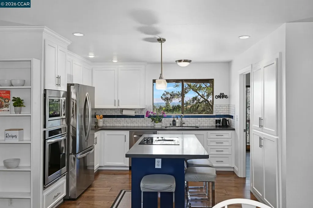 10 Swansea Lane Pleasant Hill CA 94523