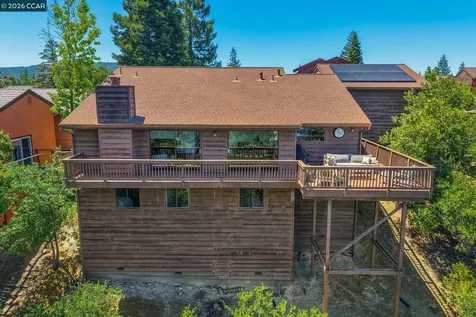 10 Swansea Lane Pleasant Hill CA 94523