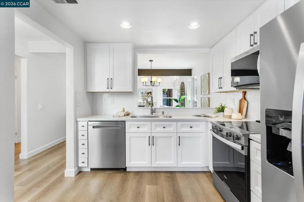 2407 Bay Meadows Circle Pleasanton CA 94566