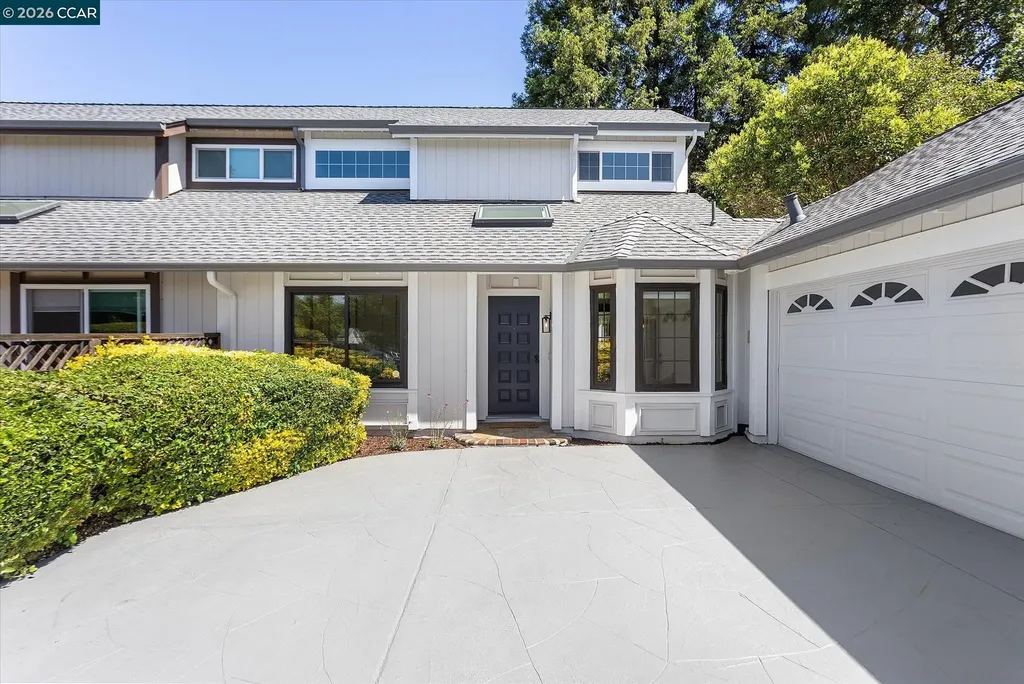 2407 Bay Meadows Circle Pleasanton CA 94566