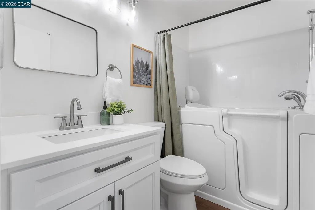 2407 Bay Meadows Circle Pleasanton CA 94566
