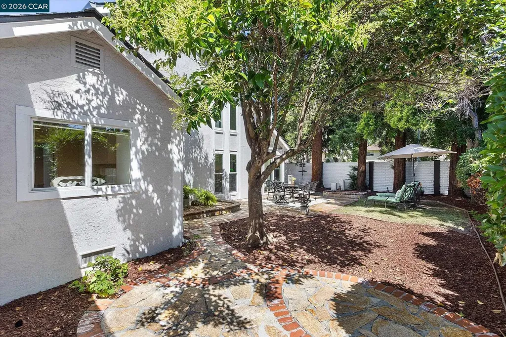 2407 Bay Meadows Circle Pleasanton CA 94566
