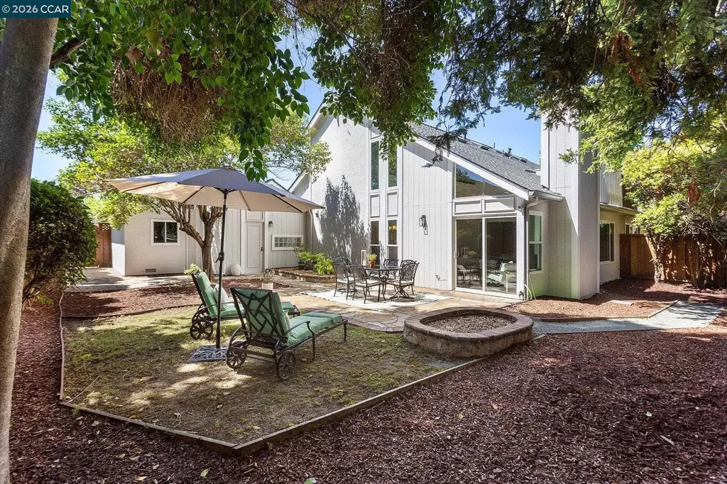 2407 Bay Meadows Circle Pleasanton CA 94566