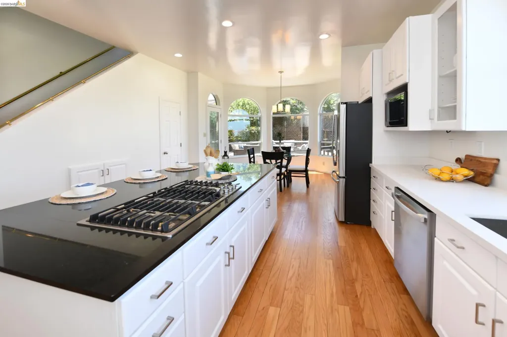 2546 Alva Avenue El Cerrito CA 94530