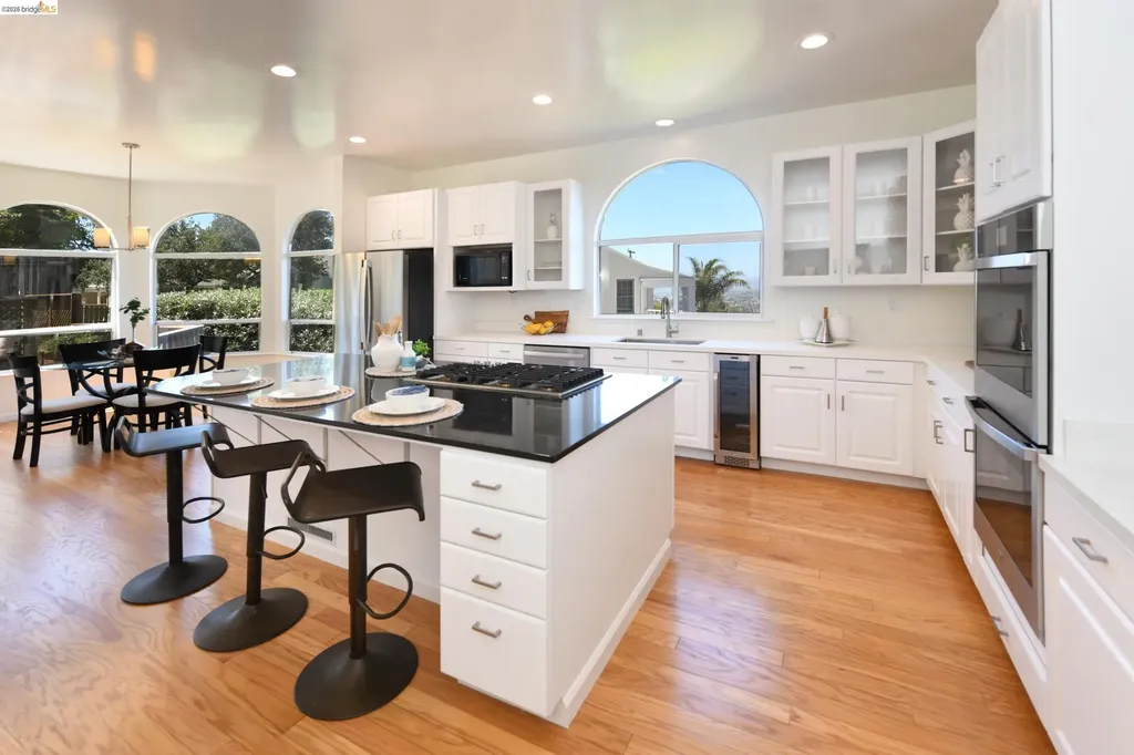 2546 Alva Avenue El Cerrito CA 94530