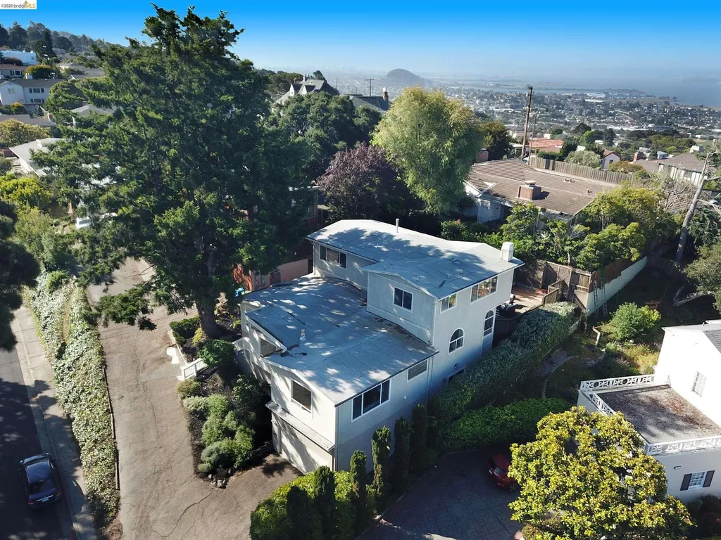 2546 Alva Avenue El Cerrito CA 94530