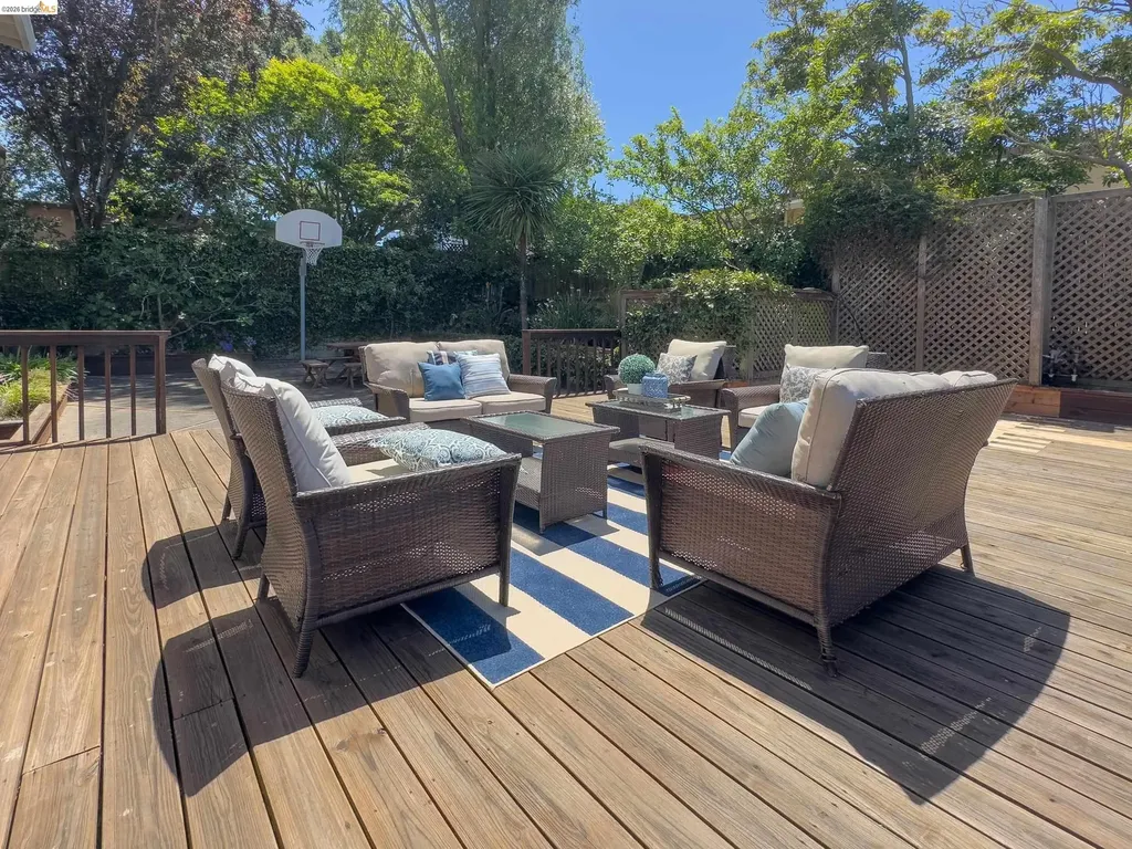 2546 Alva Avenue El Cerrito CA 94530