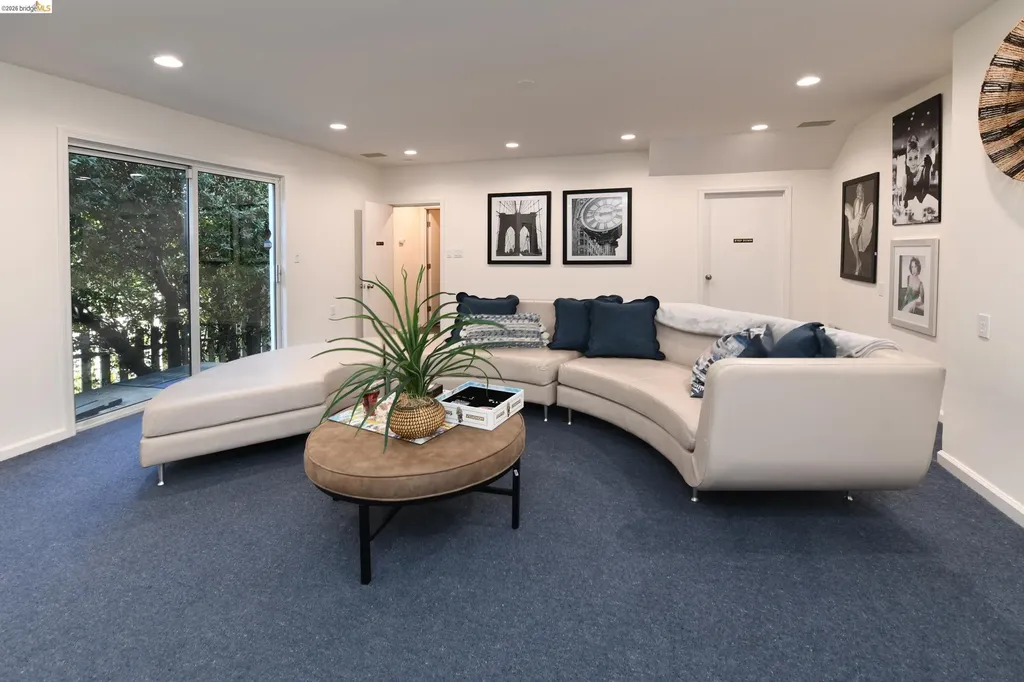 2546 Alva Avenue El Cerrito CA 94530