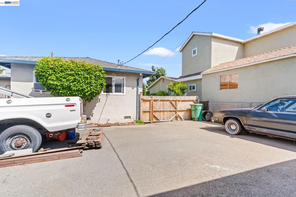 1251 Bellina Street Hayward CA 94541