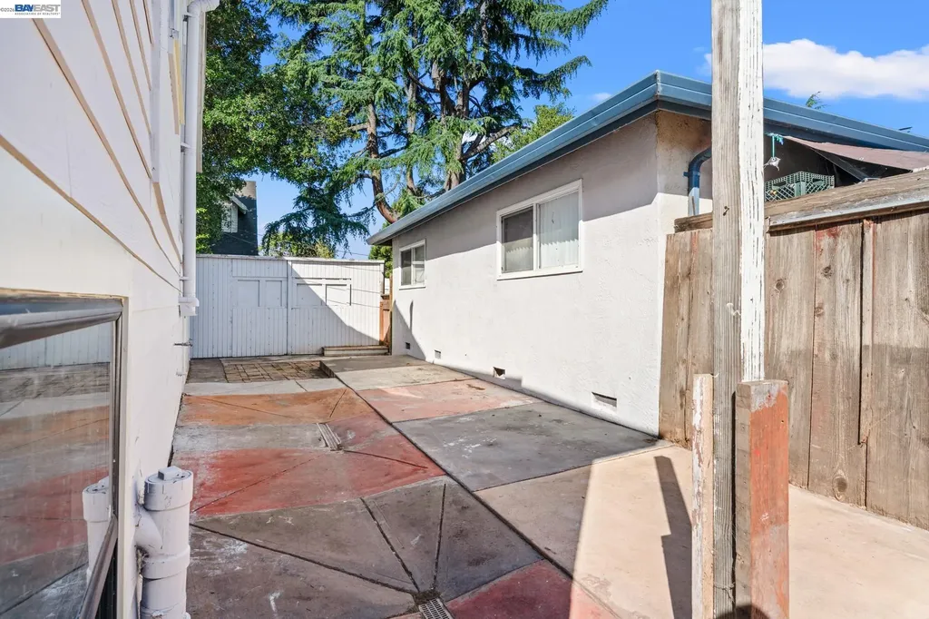 1251 Bellina Street Hayward CA 94541