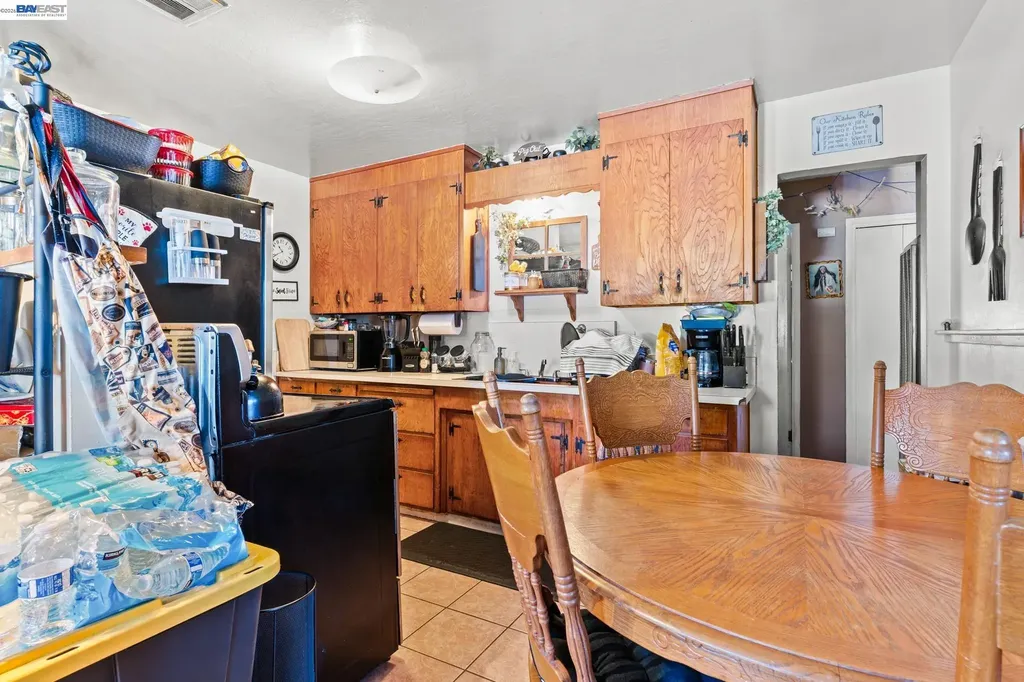 1251 Bellina Street Hayward CA 94541