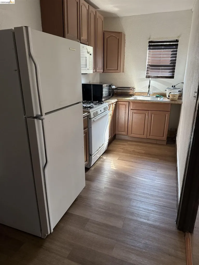 1602 87th Avenue Oakland CA 94621