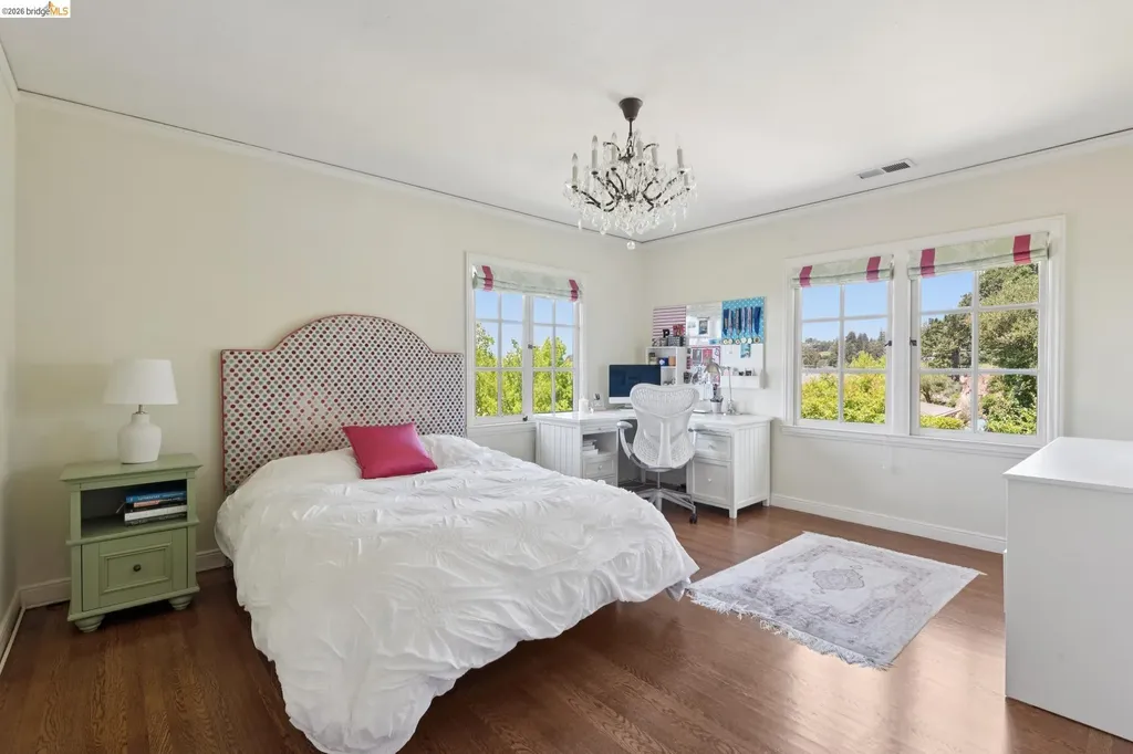 15 Selborne Drive Piedmont CA 94611