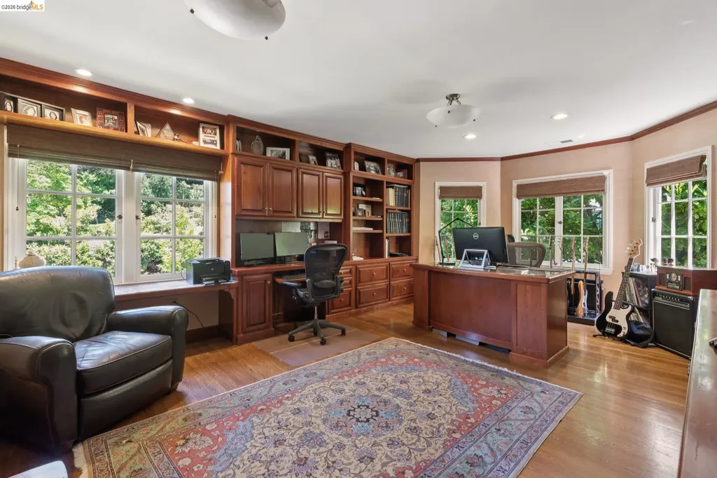 15 Selborne Drive Piedmont CA 94611
