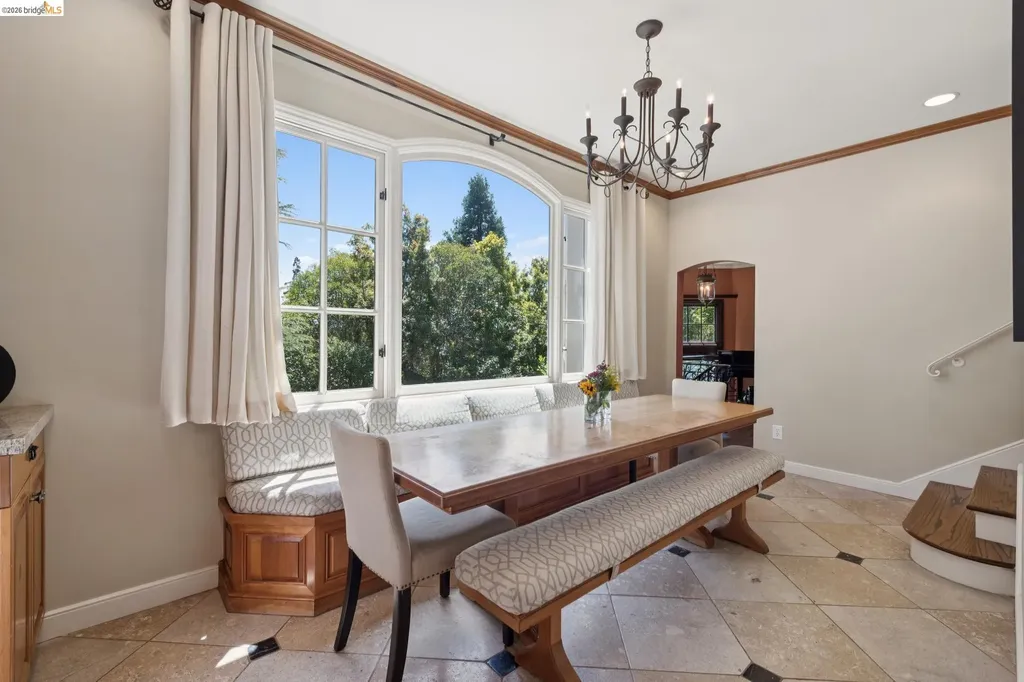 15 Selborne Drive Piedmont CA 94611