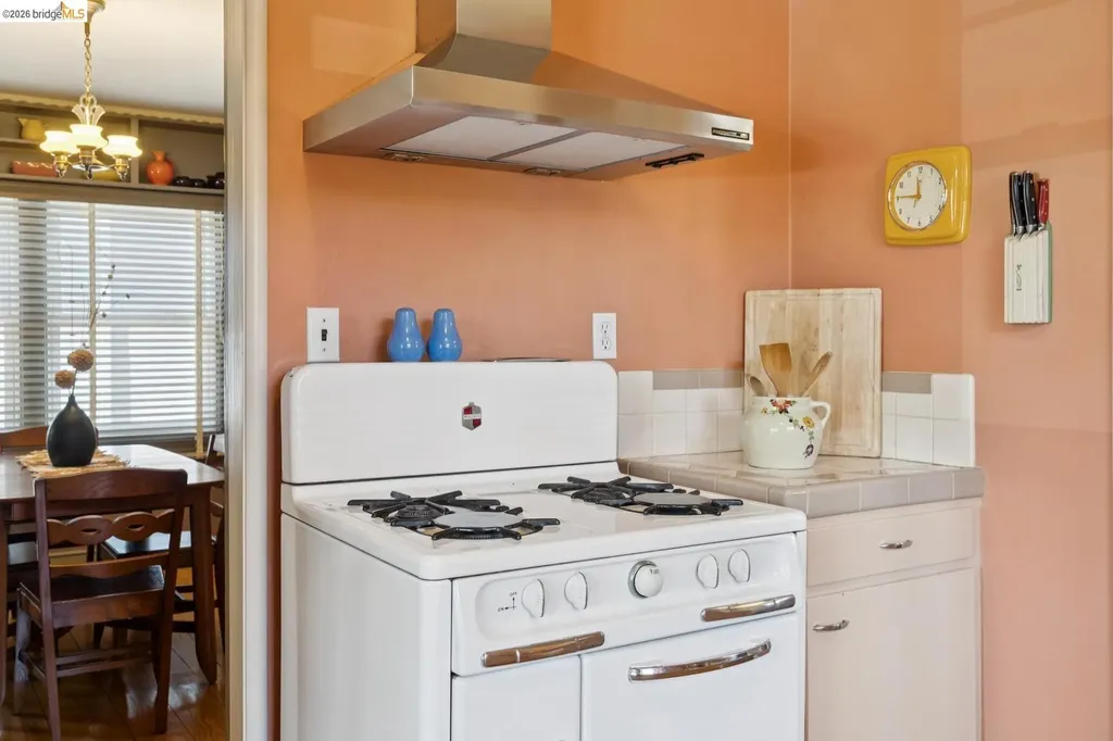 200 Broadmoor Boulevard San Leandro CA 94577