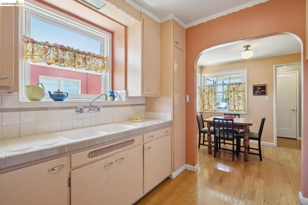 200 Broadmoor Boulevard San Leandro CA 94577