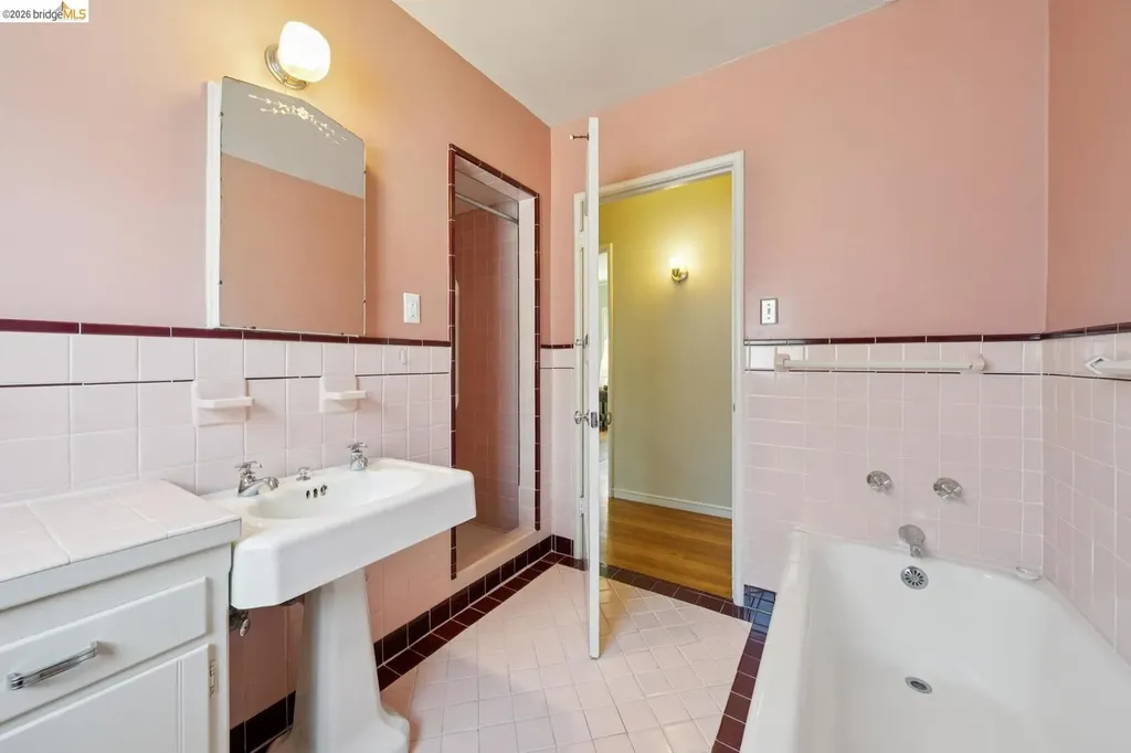 200 Broadmoor Boulevard San Leandro CA 94577