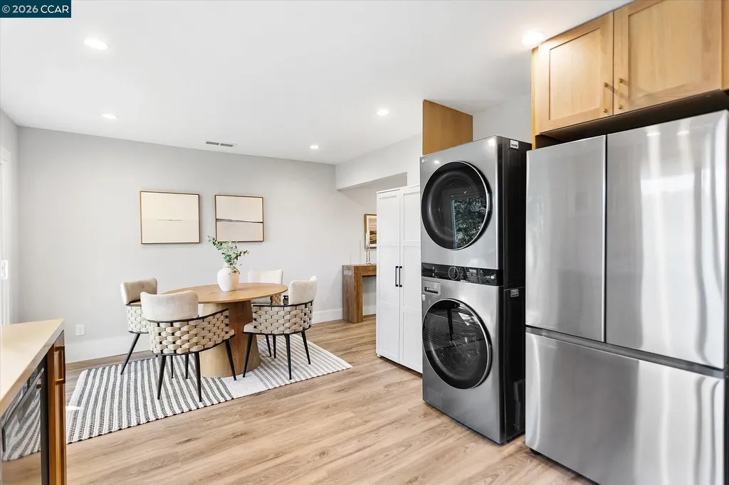 5924 Balboa Drive Oakland CA 94611