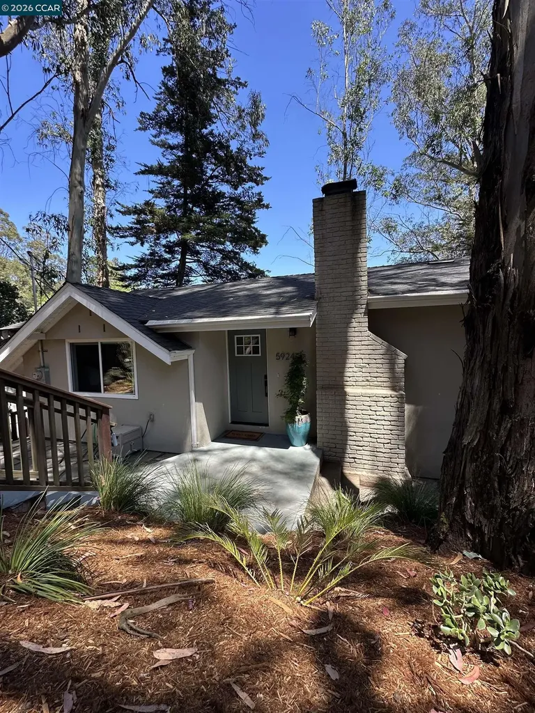 5924 Balboa Drive Oakland CA 94611