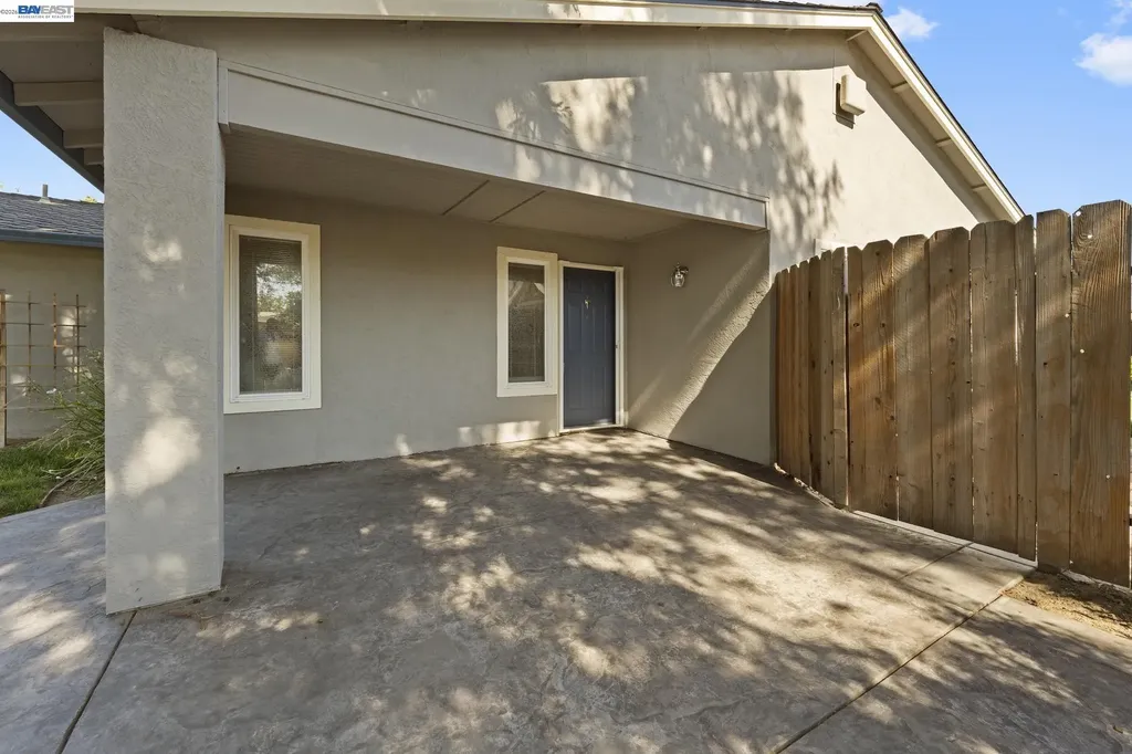 635 Teal Court Livermore CA 94551