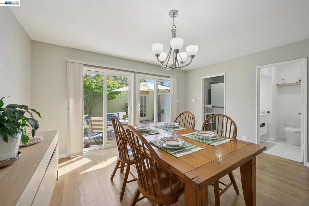 3027 Linda Vista Alameda CA 94502